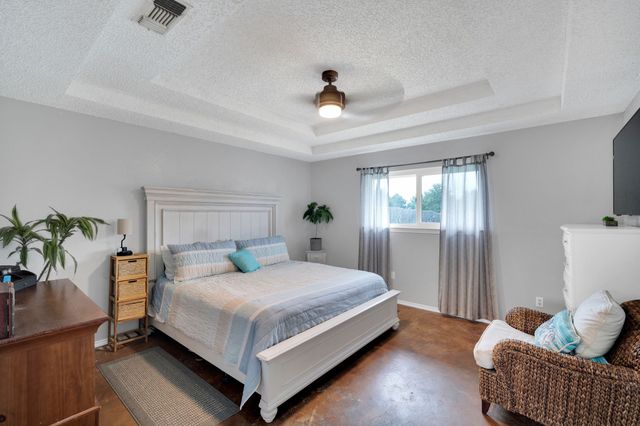 308 Buffalo Creek Drive, Waxahachie, TX 75165