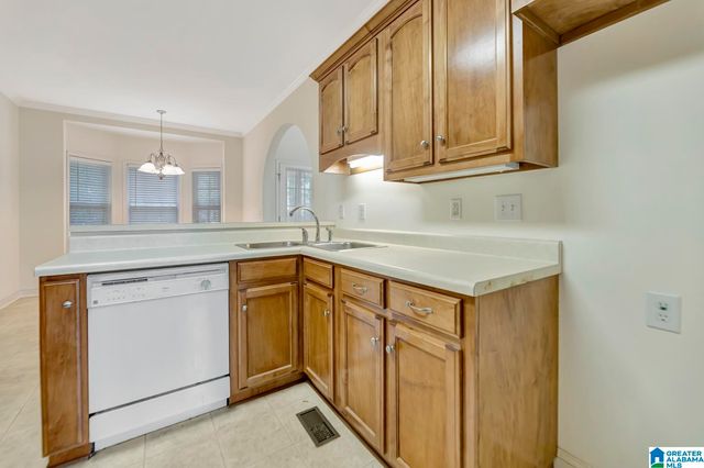 2962 LONE OAK ROAD, Hueytown, AL 35023