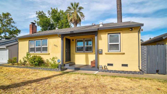 2851 Herbert Way, Sacramento, CA 95821