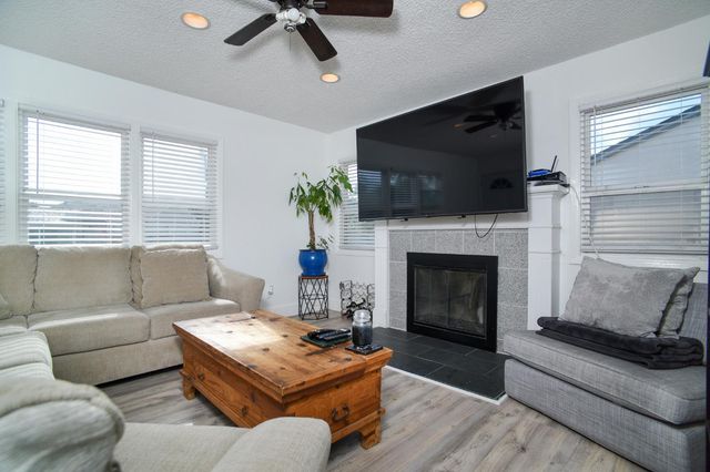 2851 Herbert Way, Sacramento, CA 95821