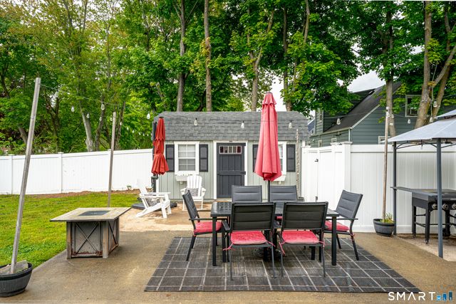 4 Nicholas Drive, East Haven, CT 06512