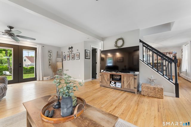 4 Nicholas Drive, East Haven, CT 06512