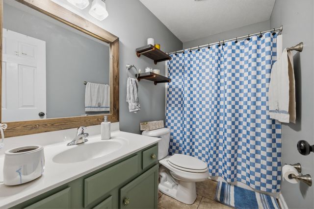 2004 White Oak Drive, Lawrenceburg, KY 40342