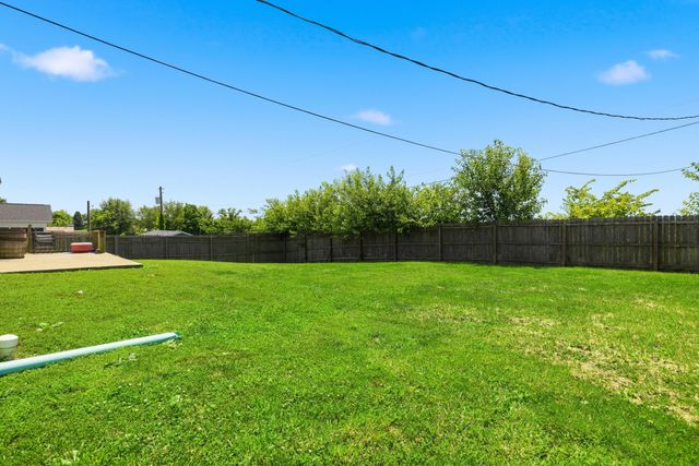 2004 White Oak Drive, Lawrenceburg, KY 40342