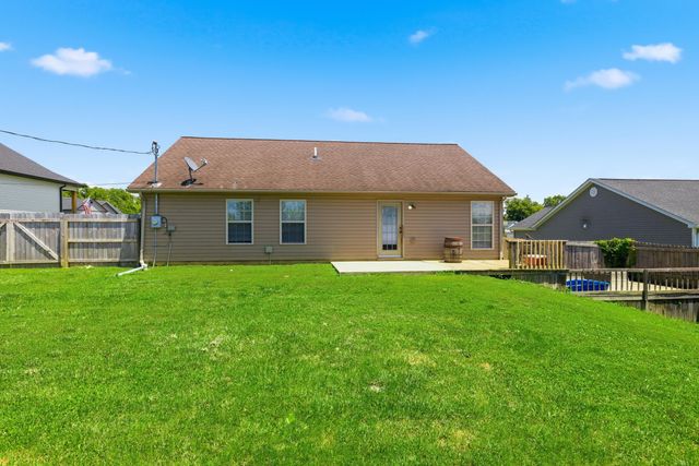 2004 White Oak Drive, Lawrenceburg, KY 40342