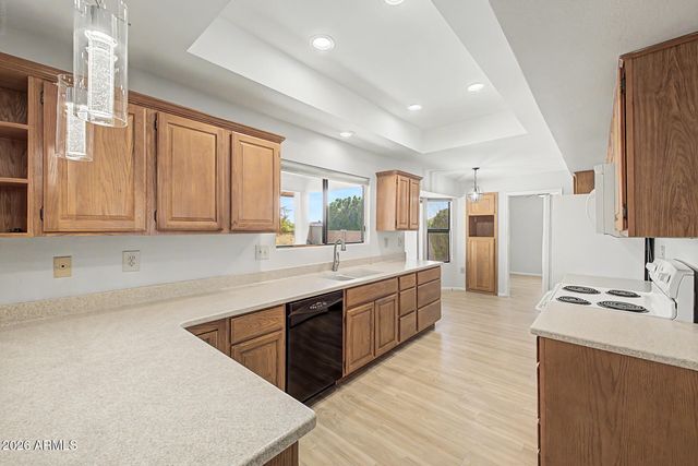 17211 N DESERT GLEN Drive, Sun City West, AZ 85375