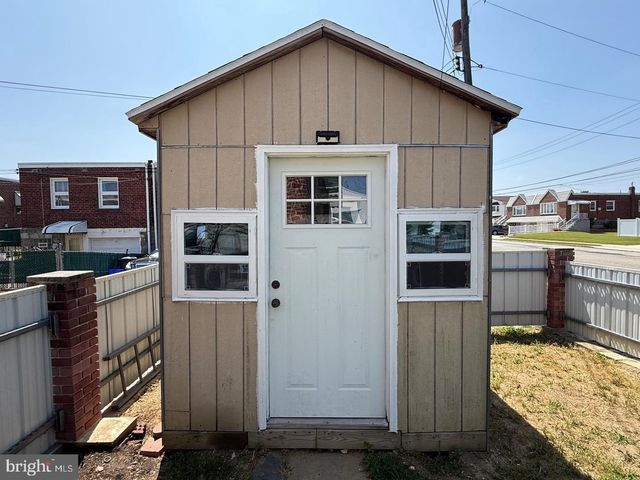 1600 FOX CHASE RD, Philadelphia, PA 19152