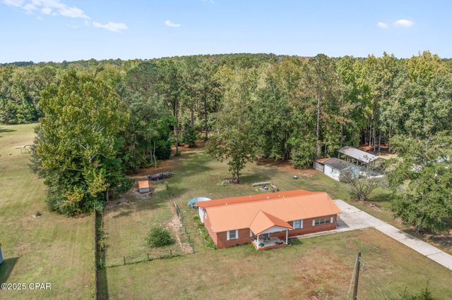 1395 S Weeks Street, Bonifay, FL 32425