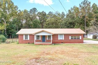 1395 S Weeks Street, Bonifay, FL 32425