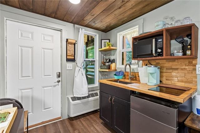649 Power Dam Road, Blue Ridge, GA 30513