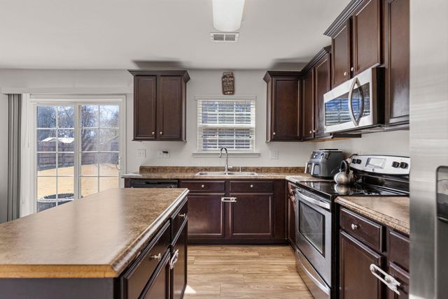 243 Harlequin Drive, Moore, SC 29369