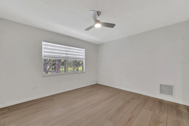 650 PINELLAS POINT DRIVE S 216, St Petersburg, FL 33705