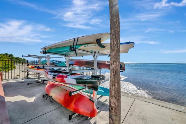 650 PINELLAS POINT DRIVE S 216, St Petersburg, FL 33705