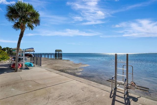 650 PINELLAS POINT DRIVE S 216, St Petersburg, FL 33705