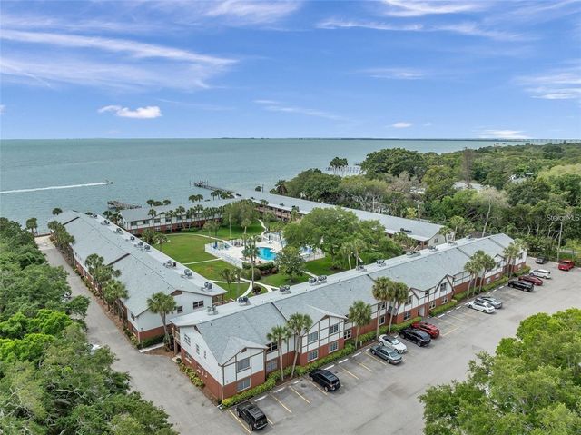 650 PINELLAS POINT DRIVE S 216, St Petersburg, FL 33705