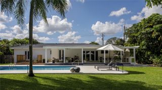 7825 SW 72nd Ave, Miami, FL 33143