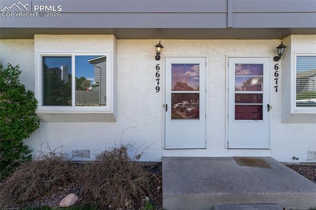 6679 Proud Eagle Court, Colorado Springs, CO 80915