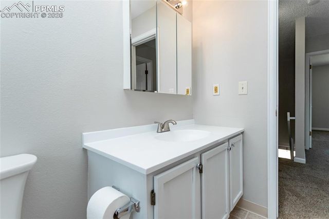 6679 Proud Eagle Court, Colorado Springs, CO 80915