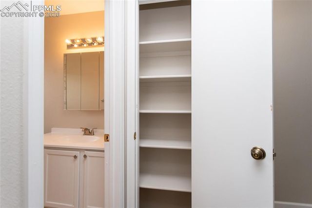 6679 Proud Eagle Court, Colorado Springs, CO 80915