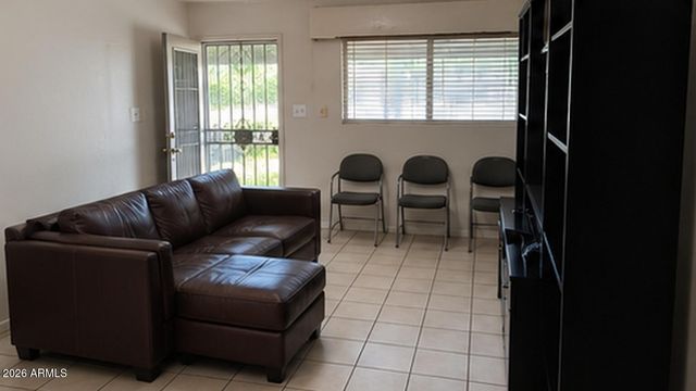 2222 W WINDROSE Drive, Phoenix, AZ 85029