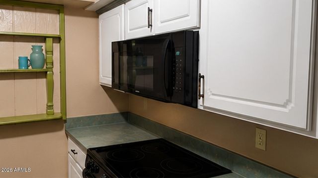 2222 W WINDROSE Drive, Phoenix, AZ 85029