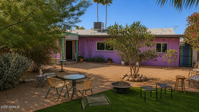 2222 W WINDROSE Drive, Phoenix, AZ 85029