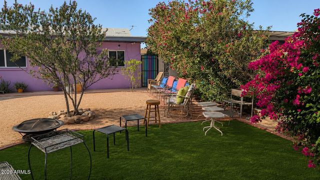 2222 W WINDROSE Drive, Phoenix, AZ 85029