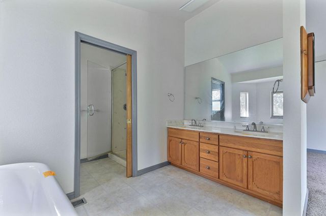 3090 Horseshoe Bend Rd, Somerset, CA 95684