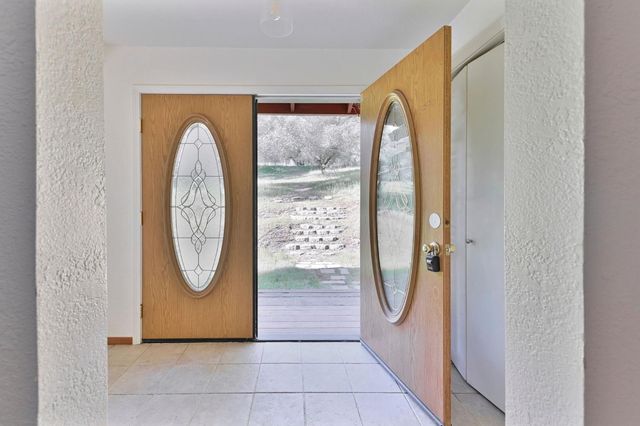 3090 Horseshoe Bend Rd, Somerset, CA 95684