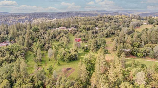 3090 Horseshoe Bend Rd, Somerset, CA 95684