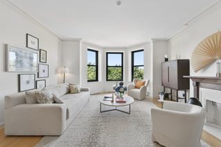 160 Commonwealth Avenue 414, Boston, MA 02116