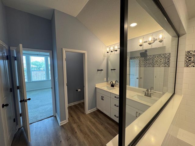 1136 Olympic LN, Kyle, TX 78640
