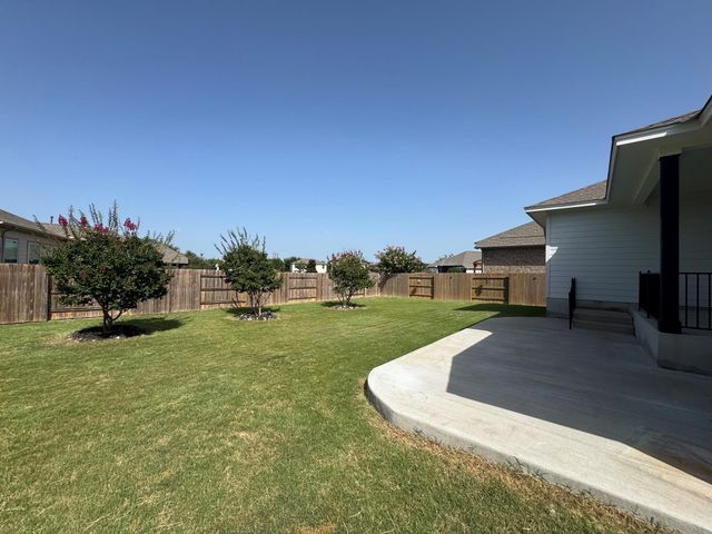 1136 Olympic LN, Kyle, TX 78640