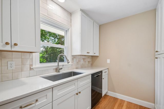 6927 Nicollet Avenue, Richfield, MN 55423