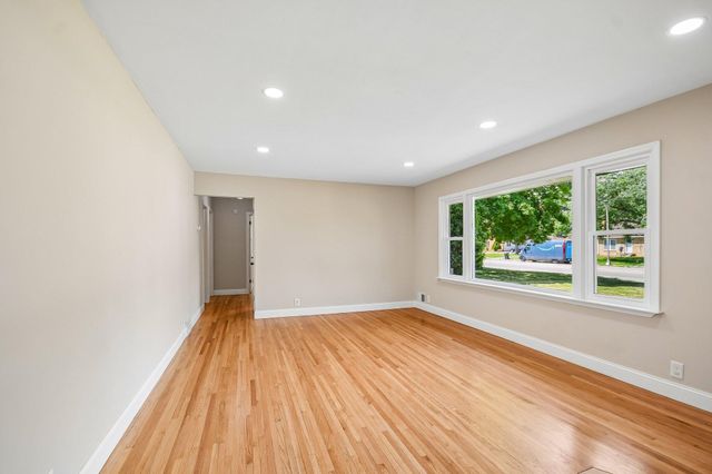 6927 Nicollet Avenue, Richfield, MN 55423