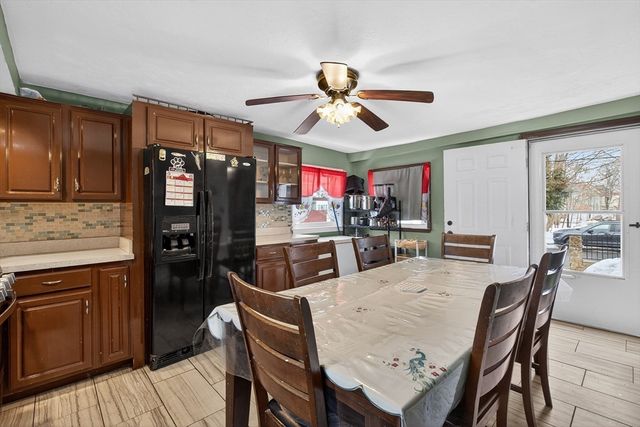 28 Clinton St, Brockton, MA 02302