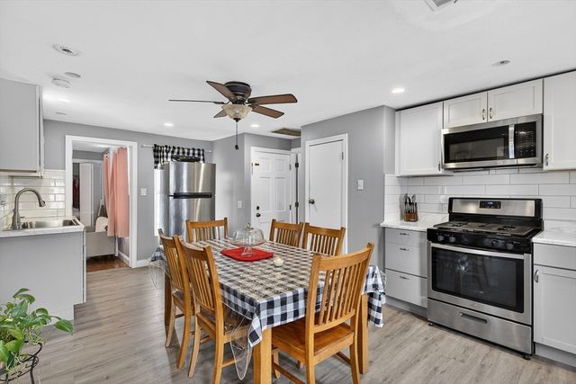 28 Clinton St, Brockton, MA 02302