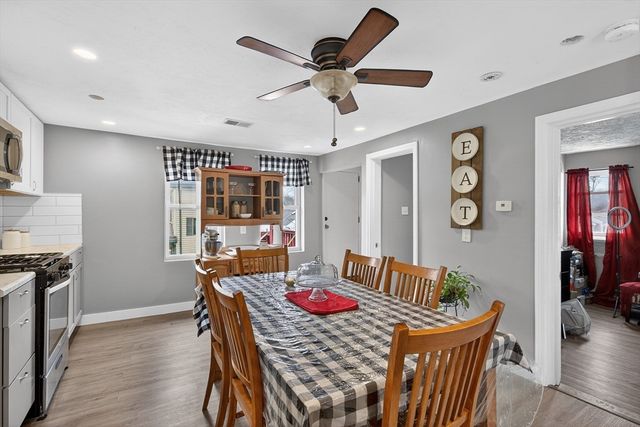 28 Clinton St, Brockton, MA 02302