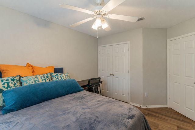 2521 Fairmont Drive, Grand Prairie, TX 75052