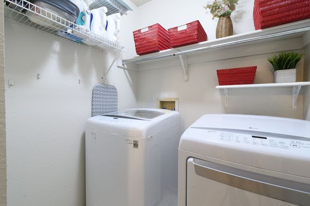 2521 Fairmont Drive, Grand Prairie, TX 75052