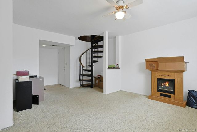 25 College Avenue 111, Nanuet, NY 10954