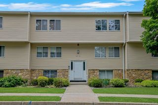 25 College Avenue 111, Nanuet, NY 10954