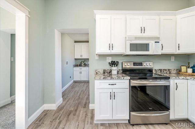 701 S 2nd Street, Owensville, MO 65066