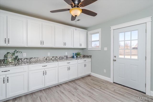 701 S 2nd Street, Owensville, MO 65066