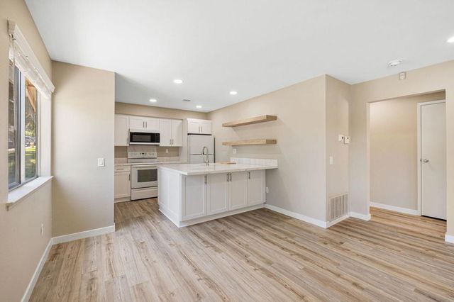 46869 Highway 74 1, Palm Desert, CA 92260