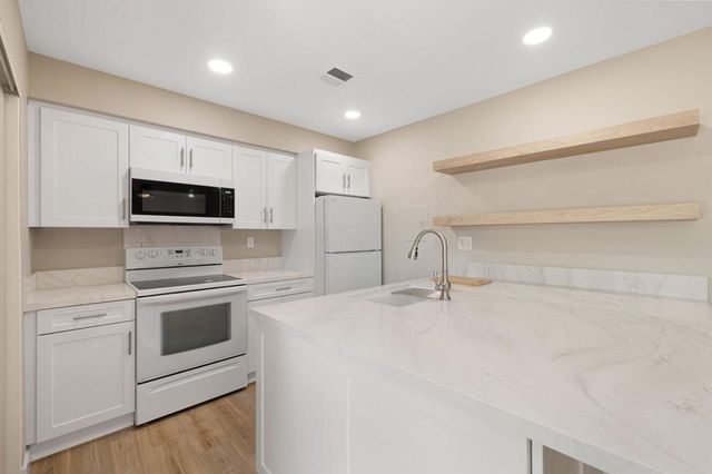 46869 Highway 74 1, Palm Desert, CA 92260