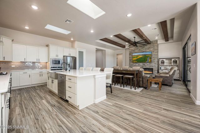 3734 Santa Julia Road, Las Cruces, NM 88012