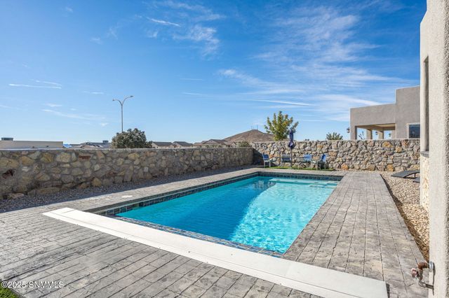 3734 Santa Julia Road, Las Cruces, NM 88012