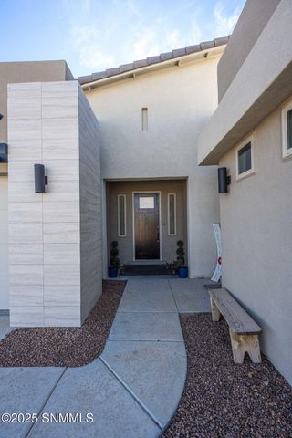 3734 Santa Julia Road, Las Cruces, NM 88012