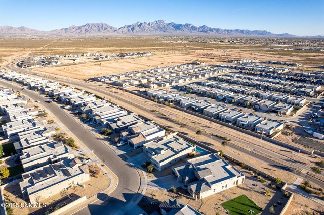 3734 Santa Julia Road, Las Cruces, NM 88012